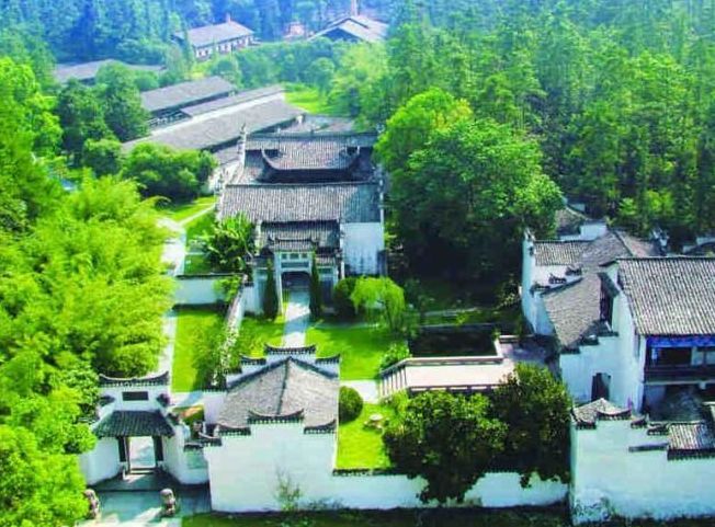 央视表扬景德镇的发展,厉害了陶瓷