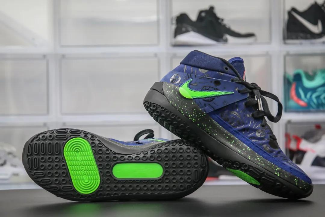 杜兰特签名球鞋最高价,篮球鞋杜兰特12