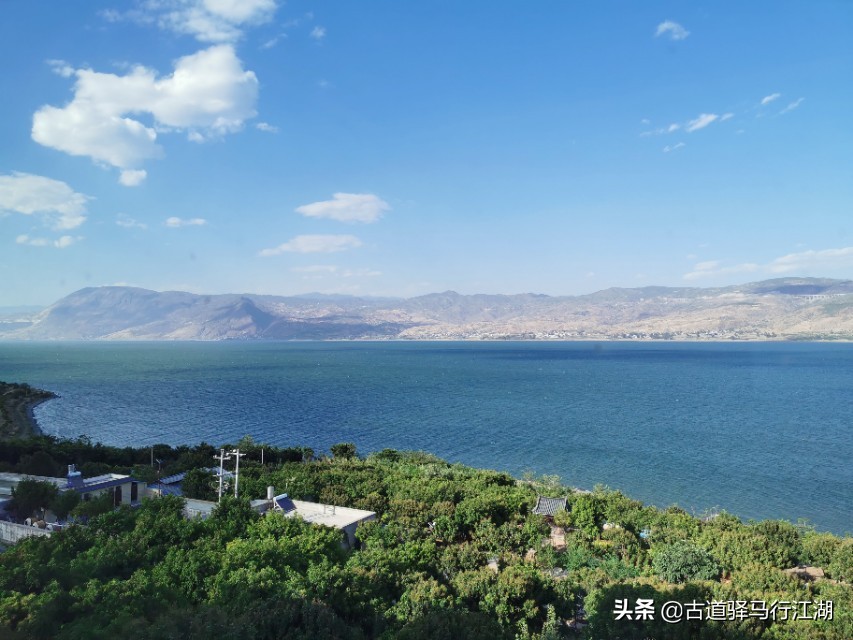 成也螺旋藻，败也螺旋藻～这个中国唯一的湖泊，未来该何去何从？