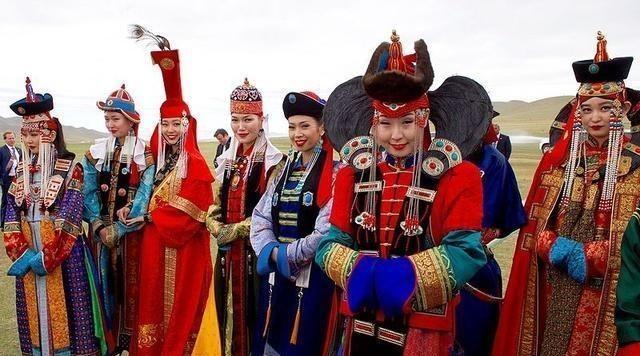 蒙古国各个民族的文化特点,蒙古族民族分布状况