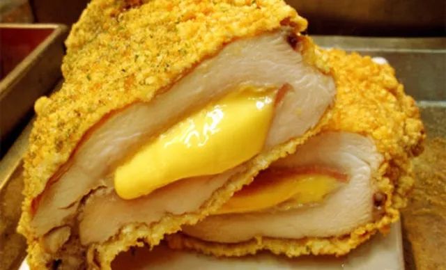 在鸡排风云面前,没人能逃得过“真香”定律!