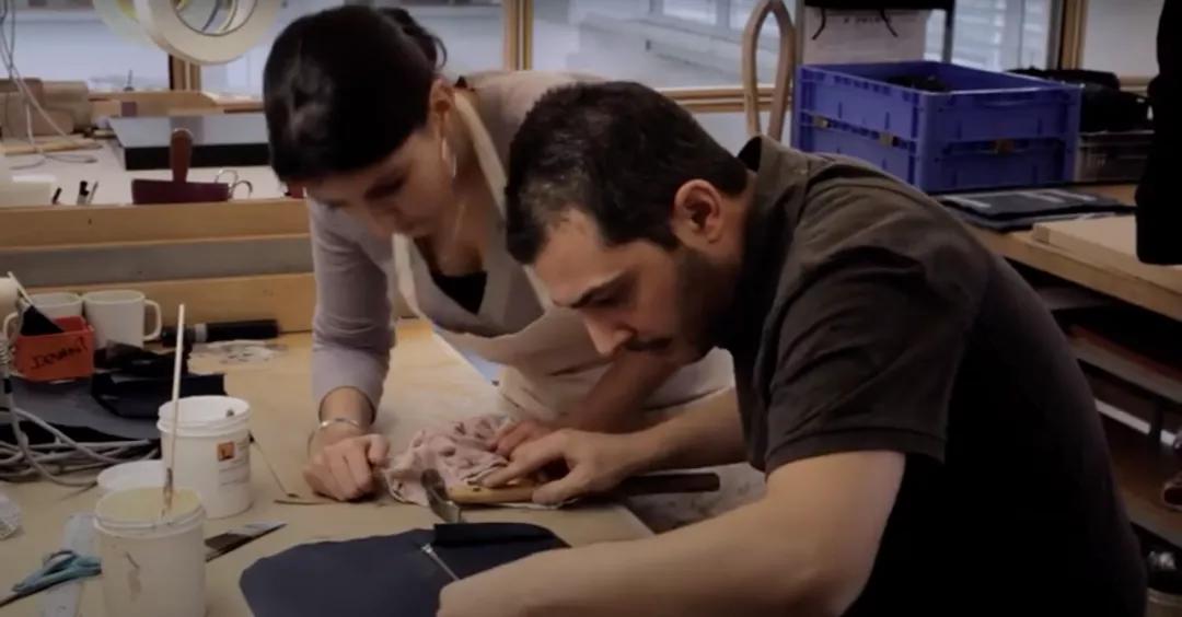 奢侈品真的是收智商税吗,奢侈品鉴定错误是否应该赔偿