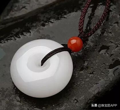 扎心了！它们都是玻璃做的！宝石界万能“毒药”，你买过吗？