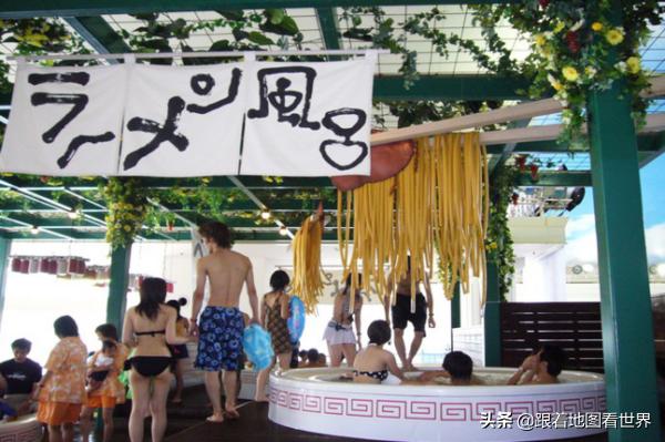 全裸泡温泉没问题!半裸运动绝对不行?日本的*规则潜**让外国人蒙圈
