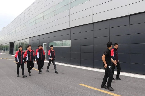 初高中生学汽车技术,读上海博世汽修学校有什么要求