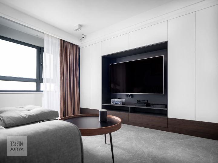 餐厅预留电视,终于实现了边做饭边追剧的愿望