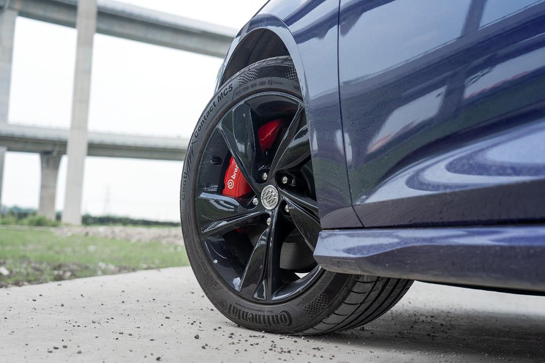 2021款别克君威gs精英版试驾视频,2016君威gs纵情顶配版试驾