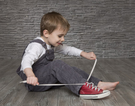 难道我们的孩子天生缺乏独立性吗?激发孩子的独立性很重要