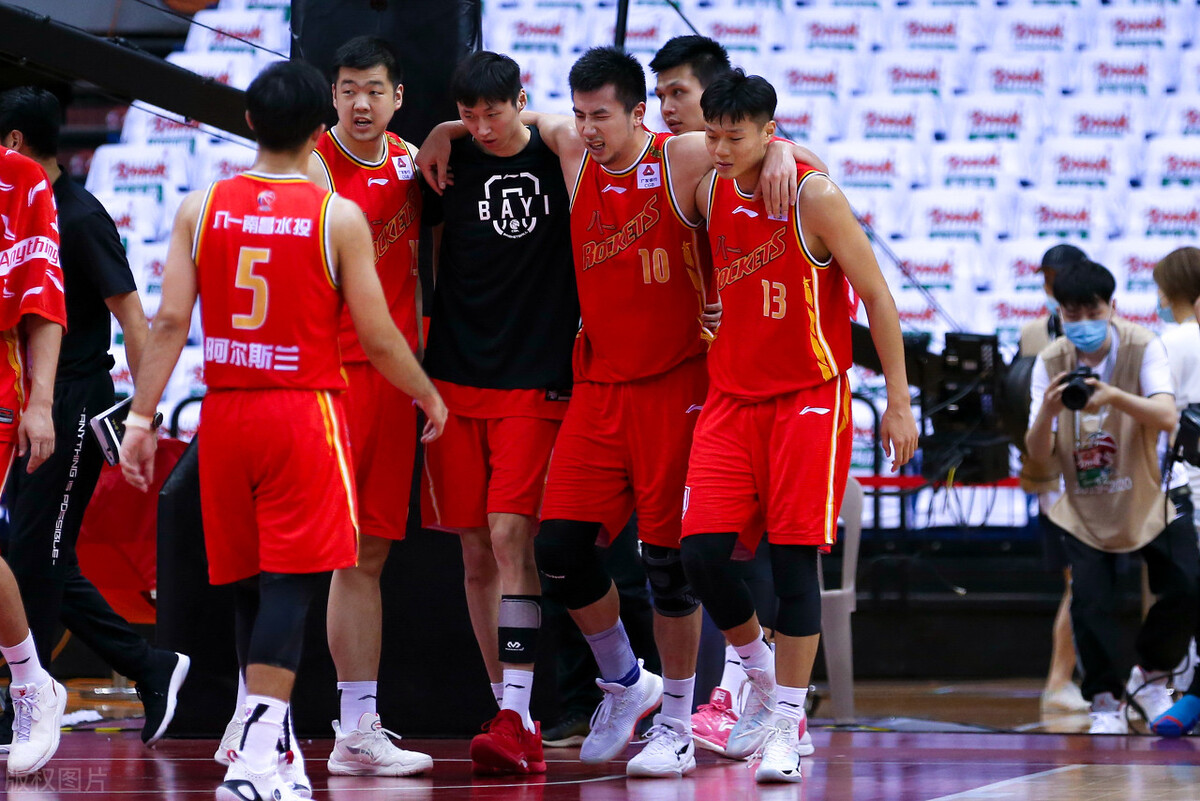 cba邹雨宸被打,cba北控邹雨宸