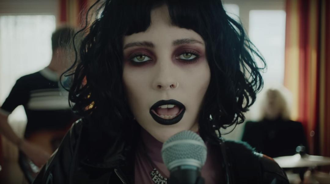 鑻嶇櫧娴疆,鑻嶇櫧娴疆涔愰槦