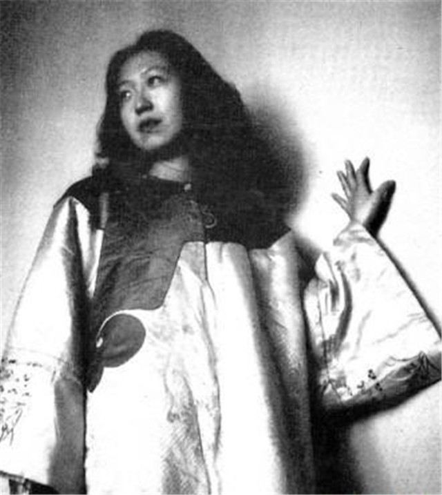 张爱玲与胡兰成离婚,张爱玲和胡兰成分手写的书