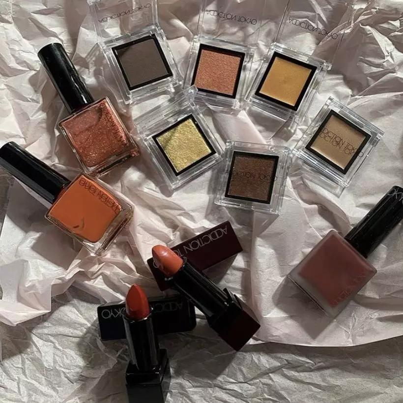 倩碧腮红性价比,倩碧腮红花瓣腮红