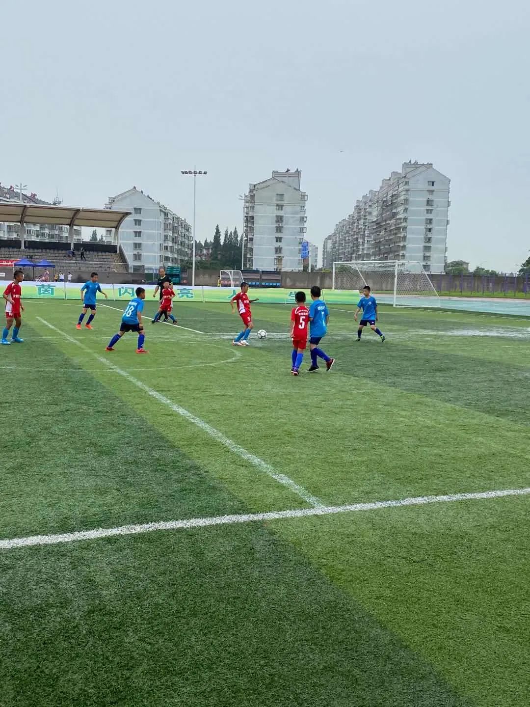 海门港新区实验小学足球队,经开区实验小学足球比赛