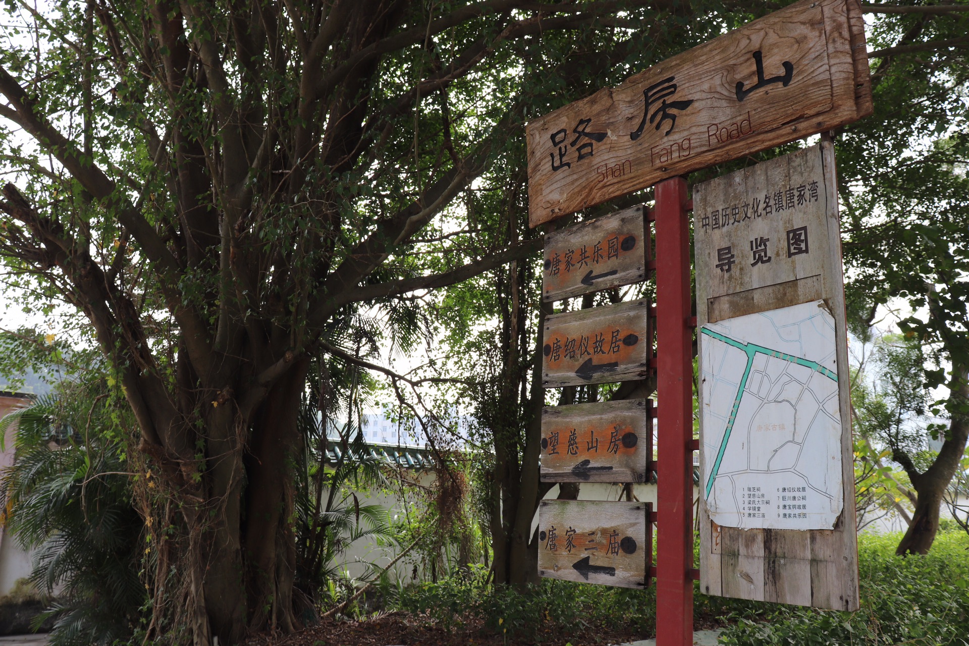 珠海和澳门一河之隔,珠海号称百岛之城