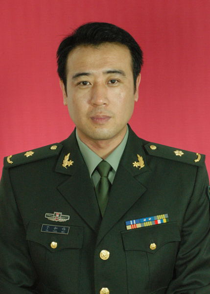 于和伟：幼年丧父，母亲45岁生他，25岁娶初恋，对女儿亏欠最大