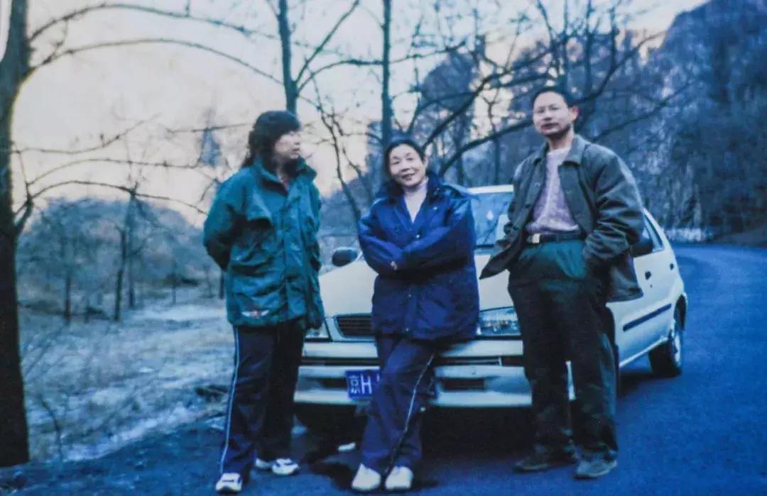 这才叫生活！山中3年他建了一个漂亮小院，活的比年轻人还酷！