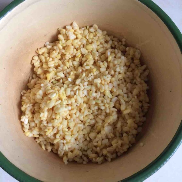 夏天，绿豆别熬粥了，这样做清凉有弹性，比冰淇淋还爽口，凉快