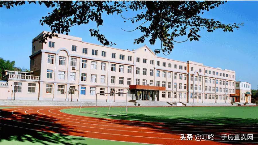 大连湾周水子小学元旦,周水子小学大连湾校区