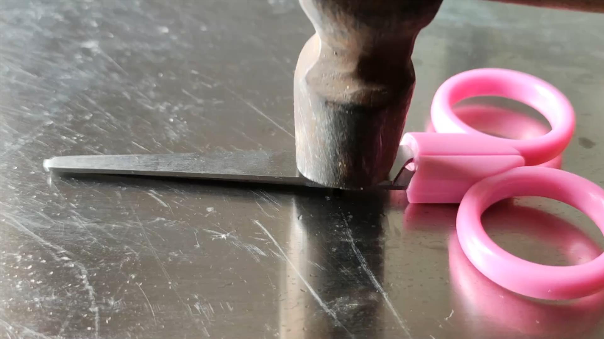 剪刀怎么剪不会钝,不管剪刀有多钝学会这一招