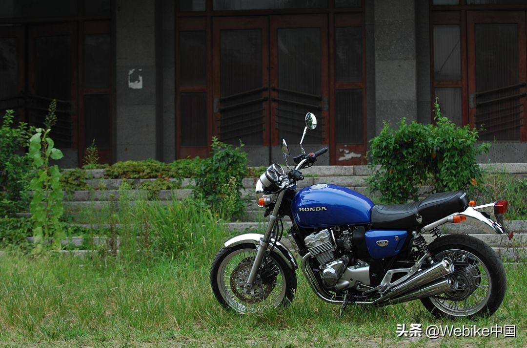 新出来的本田cb400,本田cb400第四代评测