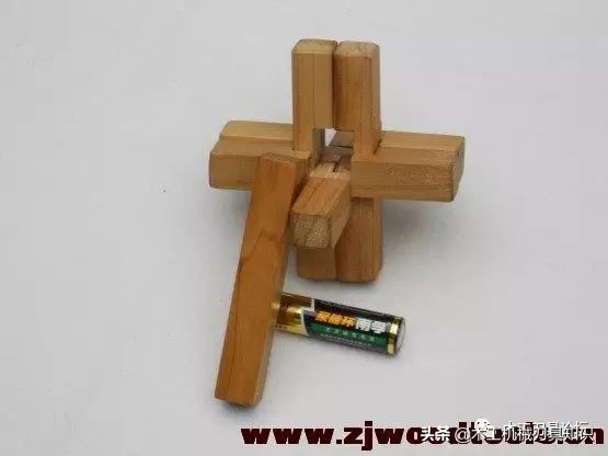 鲁班锁十角图解,鲁班锁三根拼法