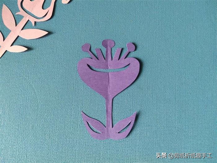 各种色调的郁金香有哪些寓意,紫色的郁金香高贵优雅的象征