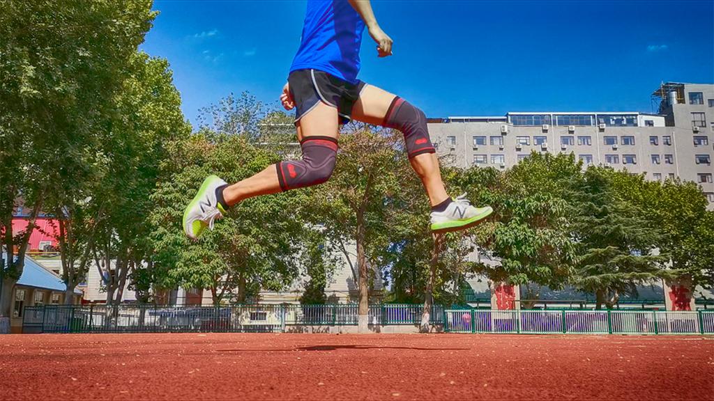 跑步护膝真能保护膝盖吗,保护膝盖从小抓起