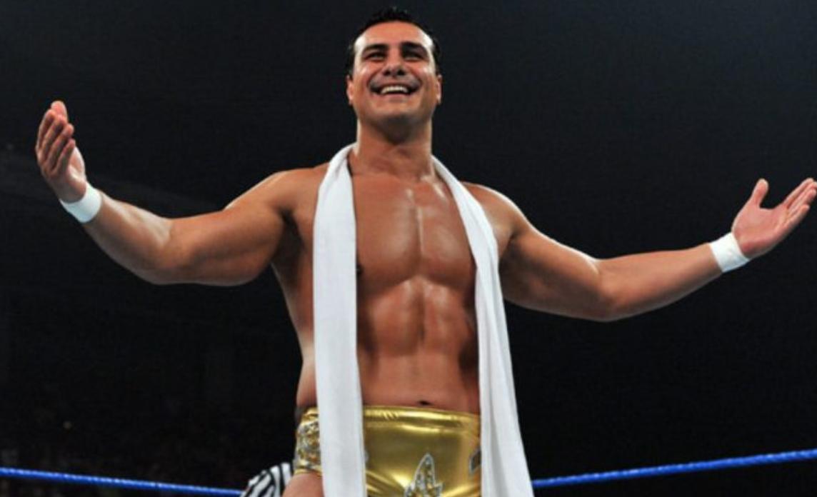 搏击女冠军被家暴,格斗冠军被暴打