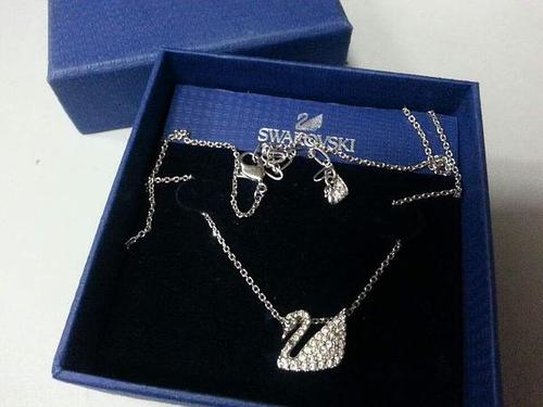 施华洛世奇璀璨惊喜,3000颗施华洛世奇水晶点缀