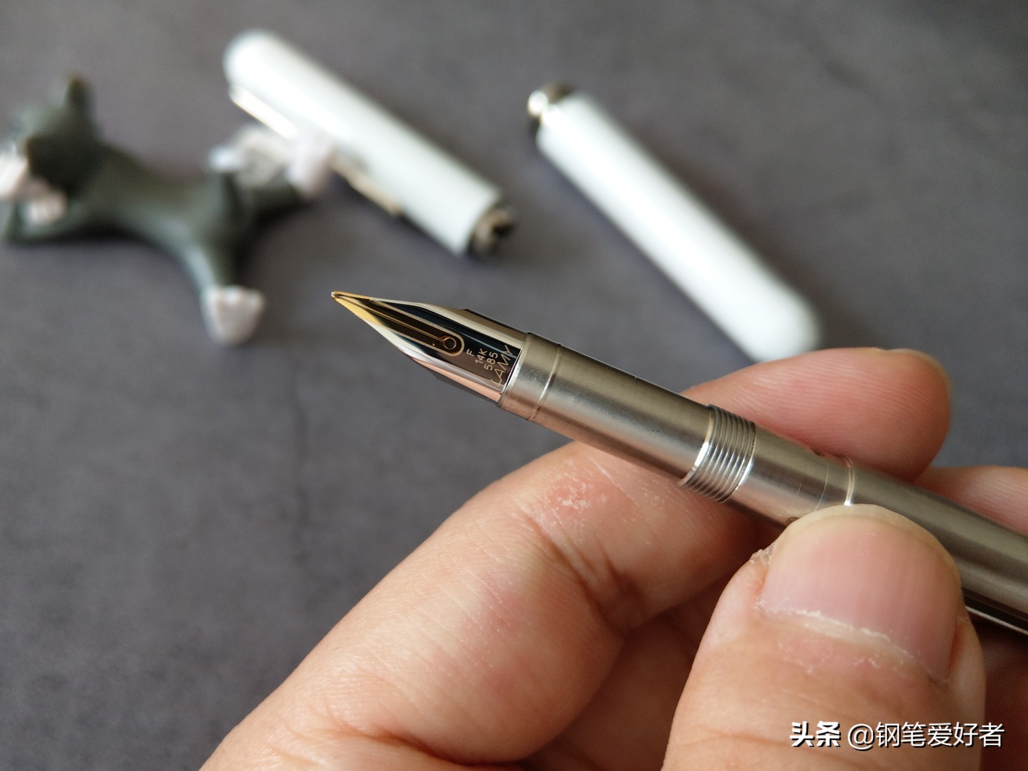 凌美焦点cc钢笔测评,lamy凌美钢笔尖粗中细怎么分辨