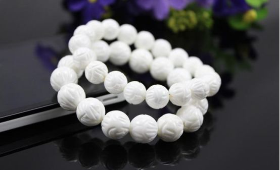 砗磲纯白,砗磲外观