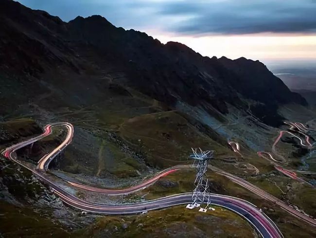 318国道最险的道路,318国道最危险路线实拍