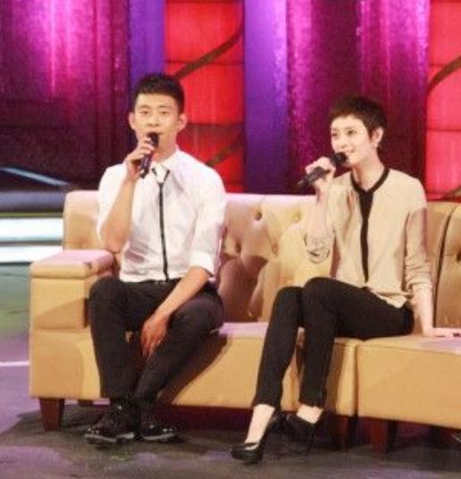 韩红李幼斌陈红军衔谁高,韩红几几年当军人