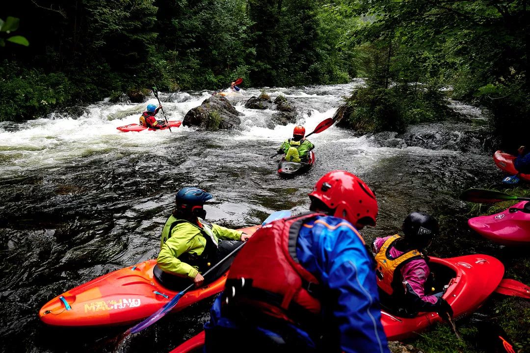 徕卡sl24-70镜头,徕卡sl24-90镜头虚化怎样