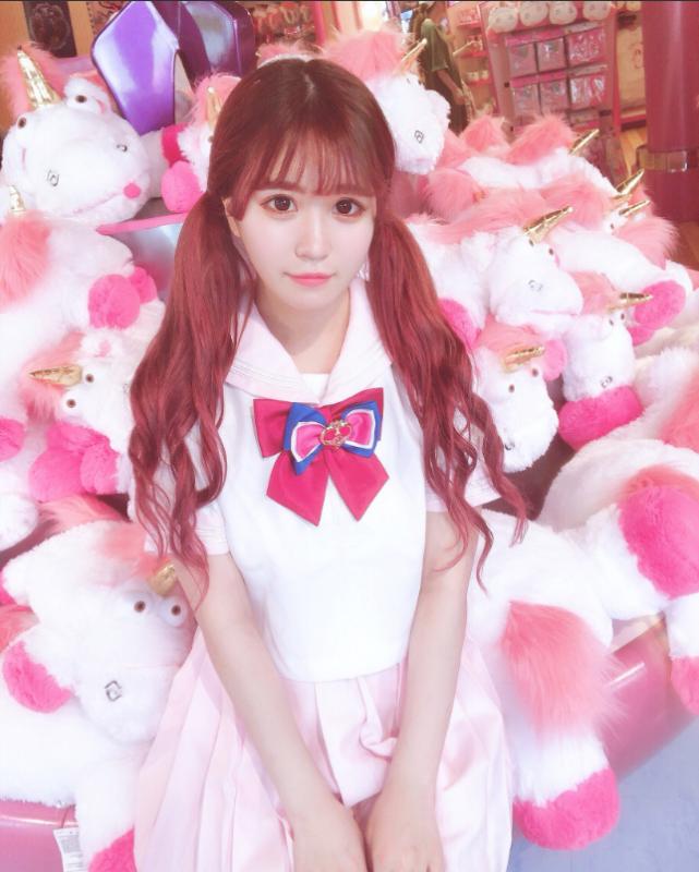 法国男子暴力打日本女子,日本街头2名男子殴打中国女子