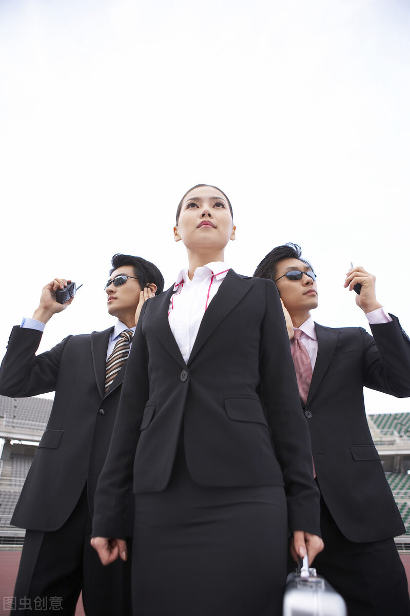 什么样的保镖可以年薪百万,中国保镖年薪最高多少