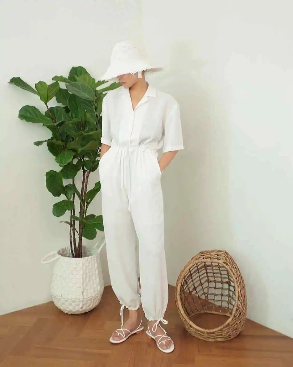 适合冬天穿的潮的裤子显腿长,适合粗腿穿的裤子推荐