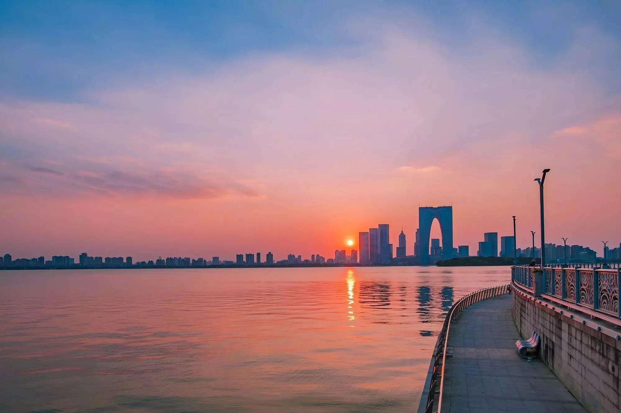 苏州金鸡湖景区打卡推荐,苏州金鸡湖风景区评价