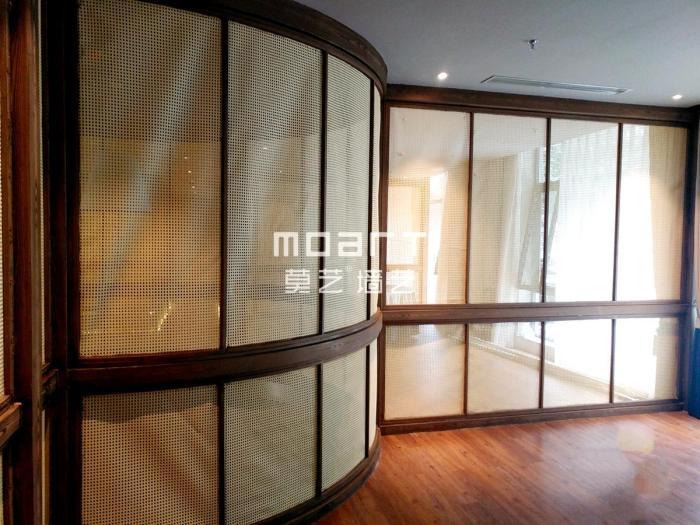 澧欑焊鐡风爾鍜岃壓鏈紗,鑹烘湳娑傛枡vs鐡风爾澧欓潰