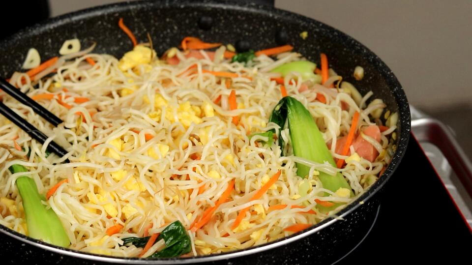 炒面最好吃的做法简单儿童,炒面最好吃的做法小视频