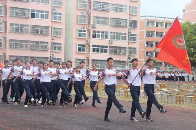 固始永和中学军训2019,固始永和新生军训