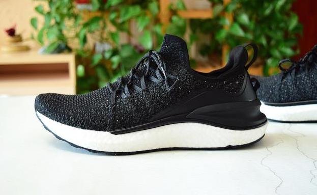 货狠话不多！小米“防香港脚”神器，199媲美2569体验，米粉：抢