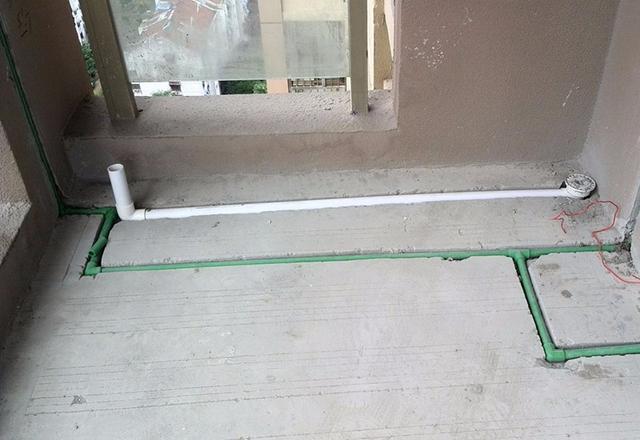 洗衣机放次卧阳台但是没有下水口,阳台放洗衣机没有下水管怎么办