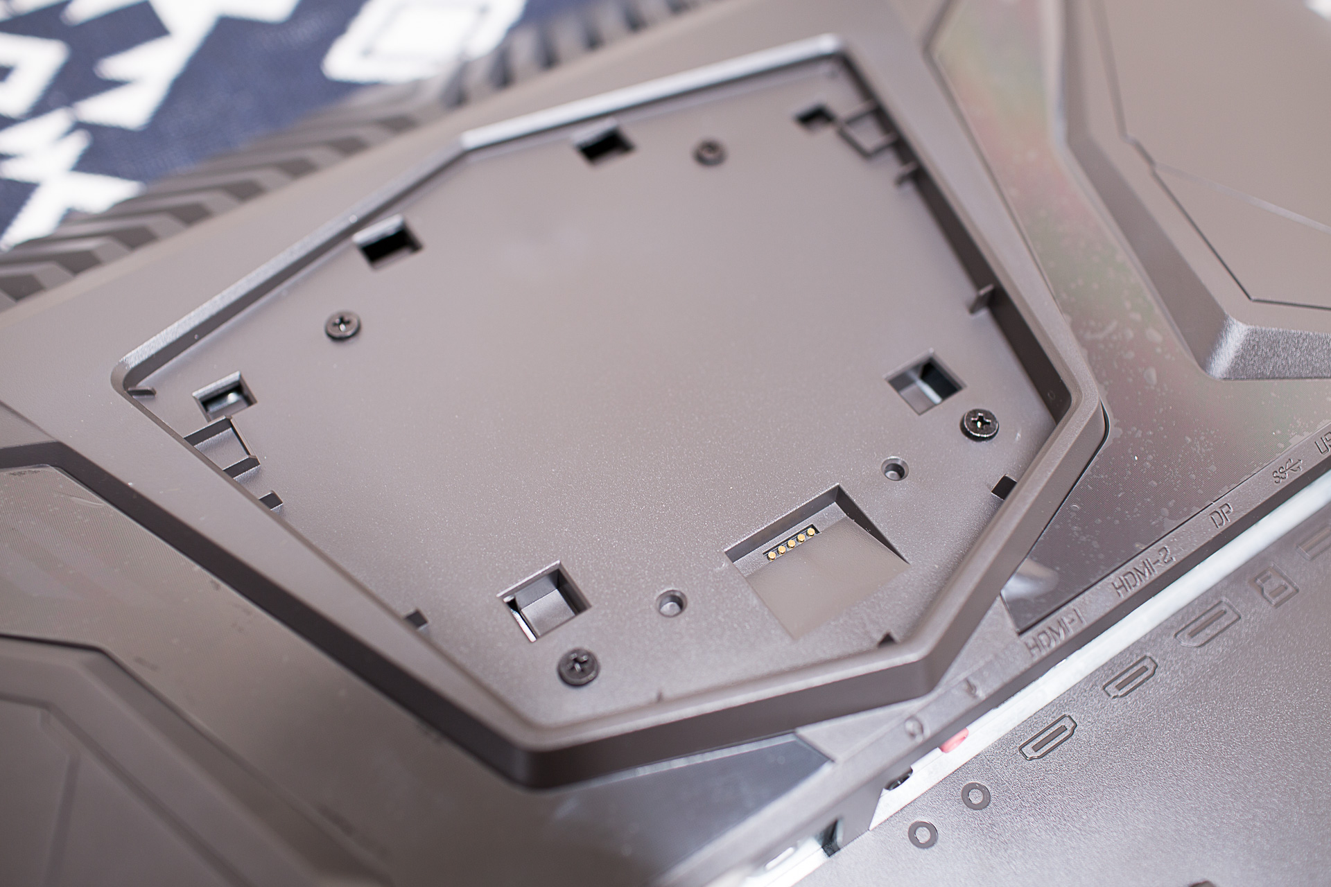 240hz原生10bit显示器,原生240hz显示器可以超频吗