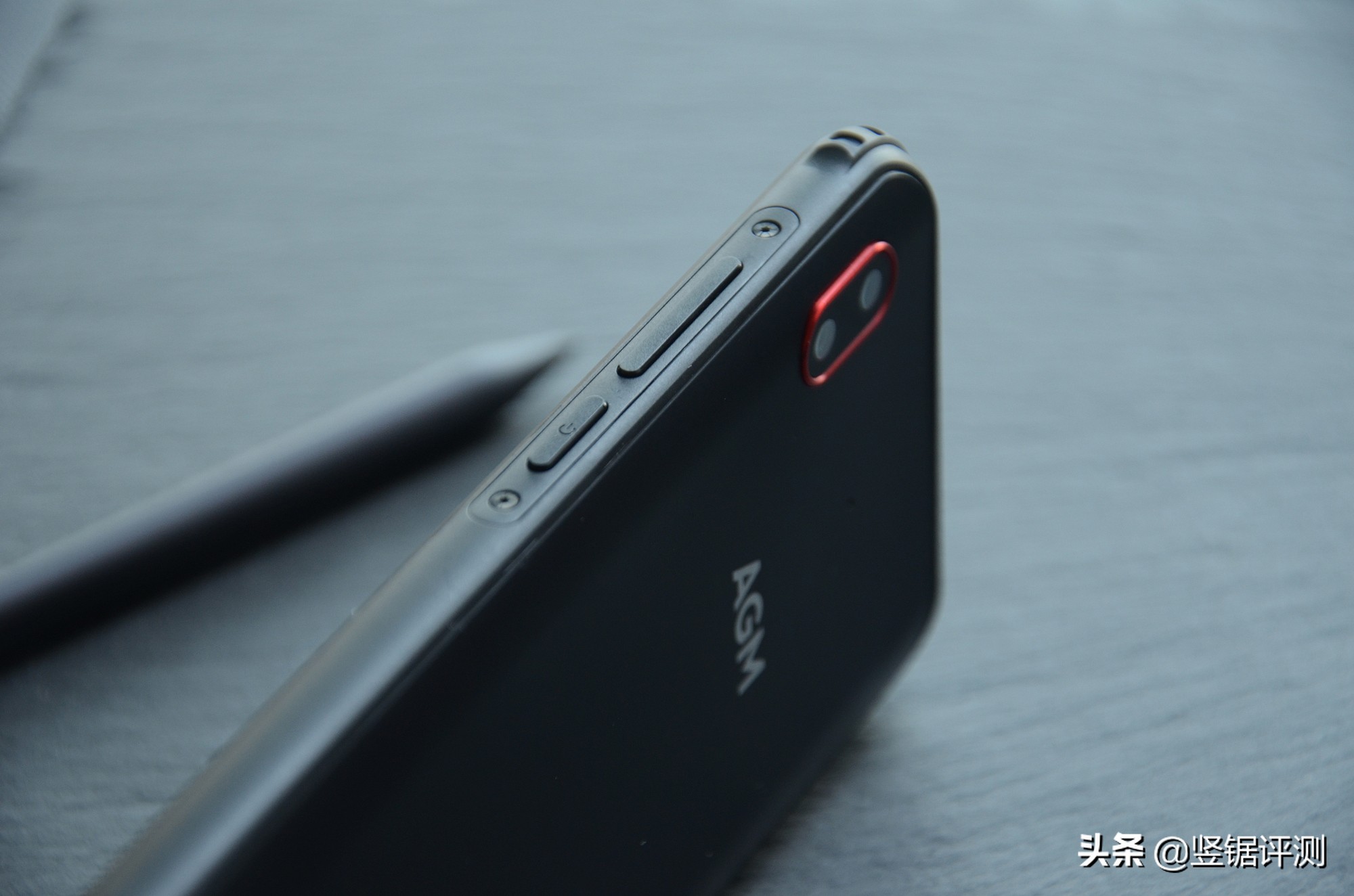 AGMH2三防手机评测：前置2.5W扬声器，搭载虎贲T310处理器