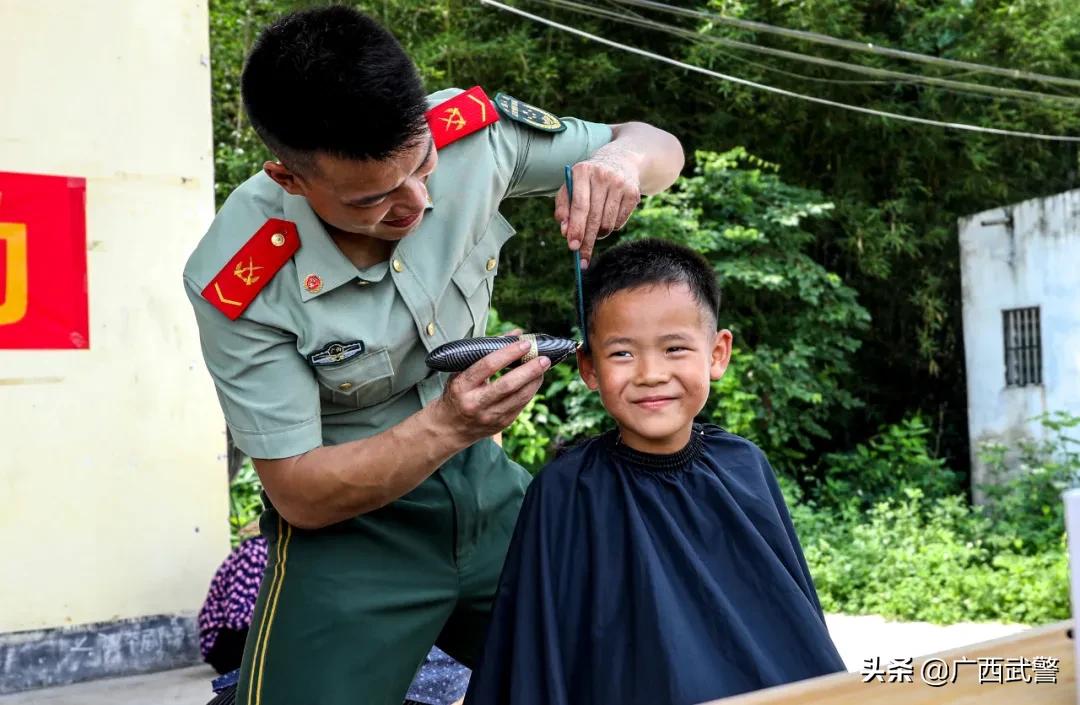 当兵当久了性格变化,儿子当兵后的变化