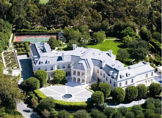 贝克汉姆和贝嫂相爱原因,贝克汉姆贝嫂身家