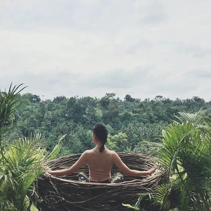 巴厘岛大秋千值得去吗,巴厘岛网红秋千值得去吗