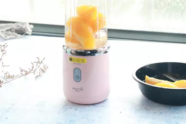 德尔玛随身果汁机按三下没反应,德尔玛随身果汁机的使用方法