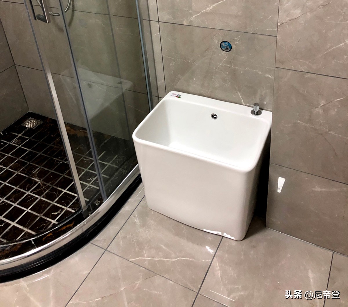 装修十大坑拖把池,现在装修卫生间用拖把池